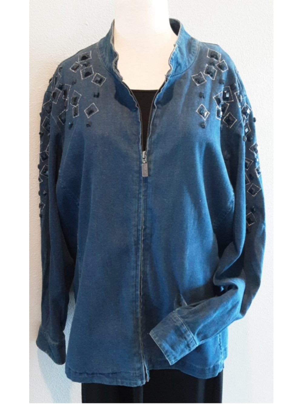 BOB MACKIE▪︎VTG GLAM▪︎SZ 1X▪︎DENIM &COBALT JEWELS▪︎ZIP FRONT W/ POCKETS▪︎PERFECT